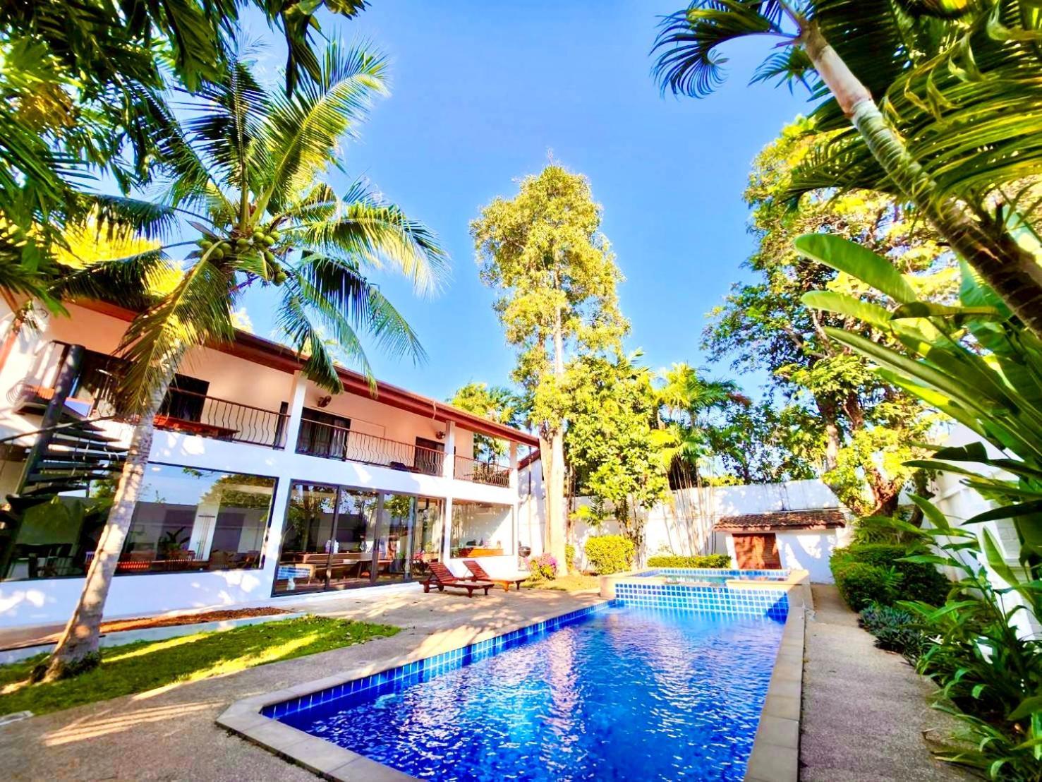 Coconut Palms Villa, Large & Elegant Private Pool Villa In Rawai, Phuket Ban Saiyuan Exterior photo